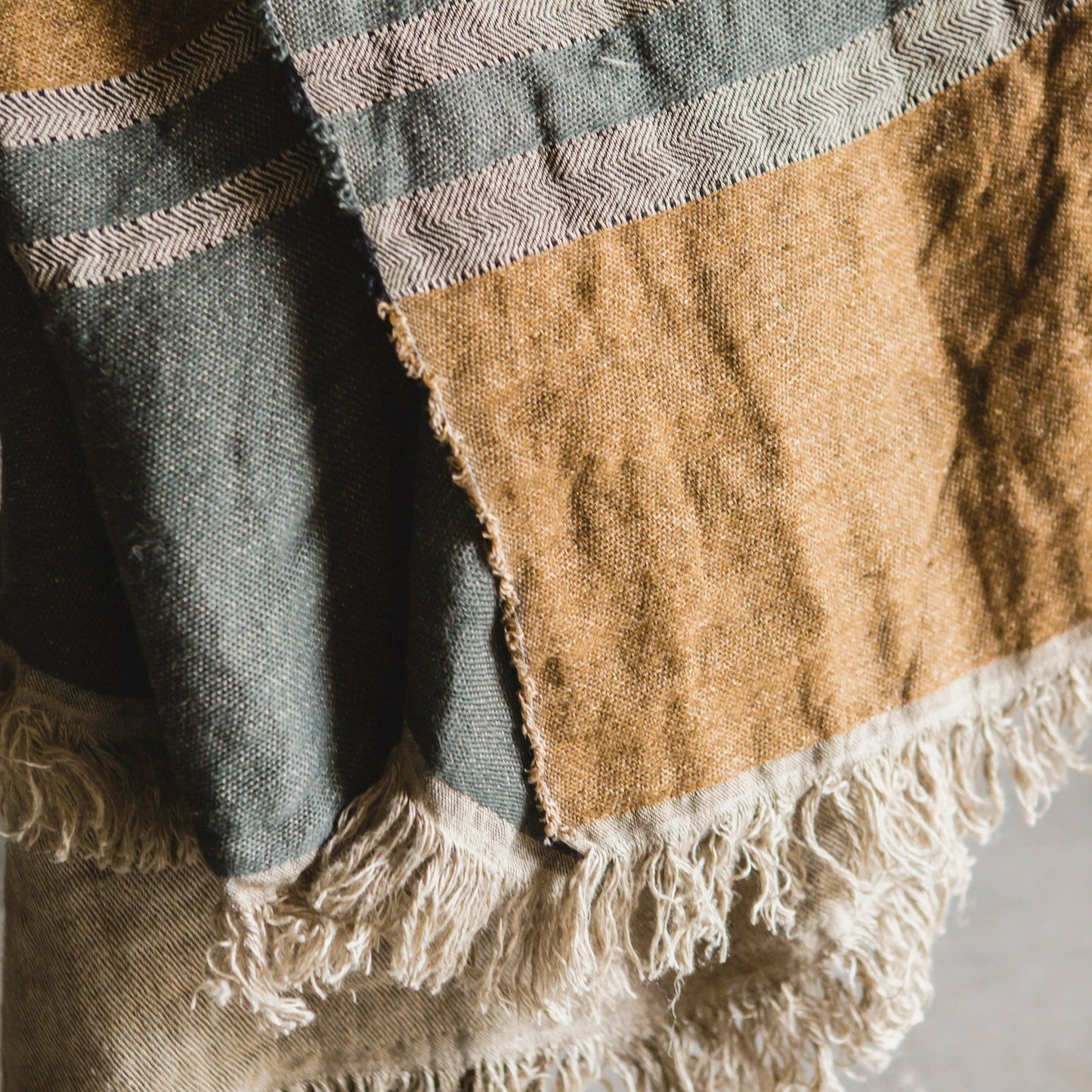 100% European linen throw - Inyo