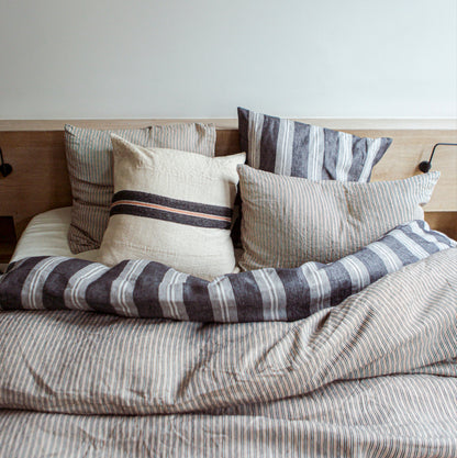 Cushion cover in 100% European linen - The Patagonian Stripe